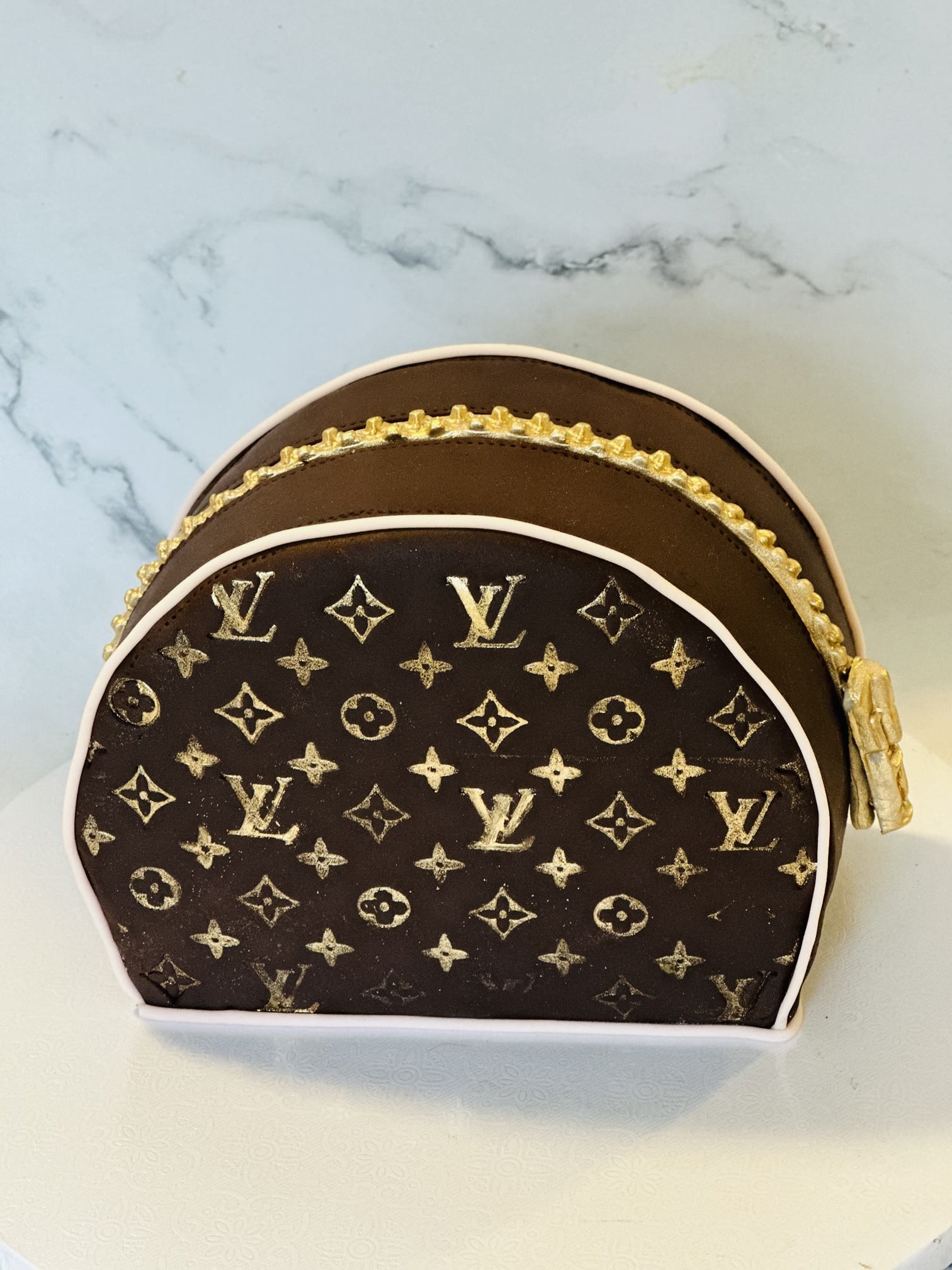 Louis Vuitton Bag Cake | Edible Decoration by Elin Katz